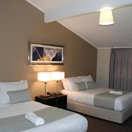 Vr Auckland Airport Hotel Exterior photo