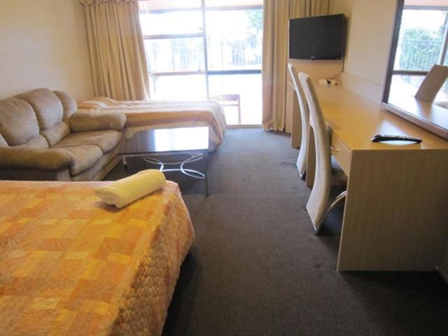 Vr Auckland Airport Hotel Room photo
