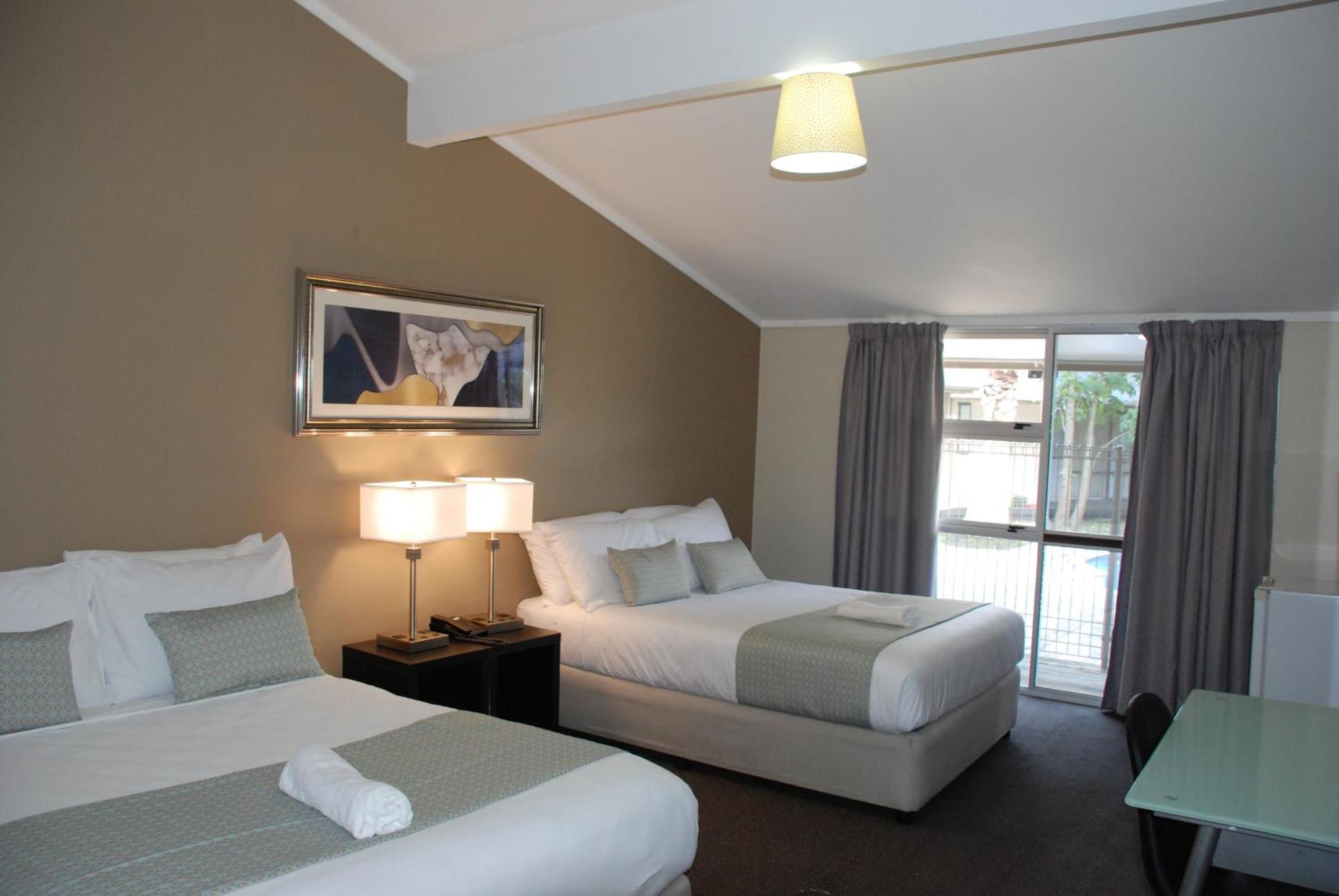 Vr Auckland Airport Hotel Exterior photo