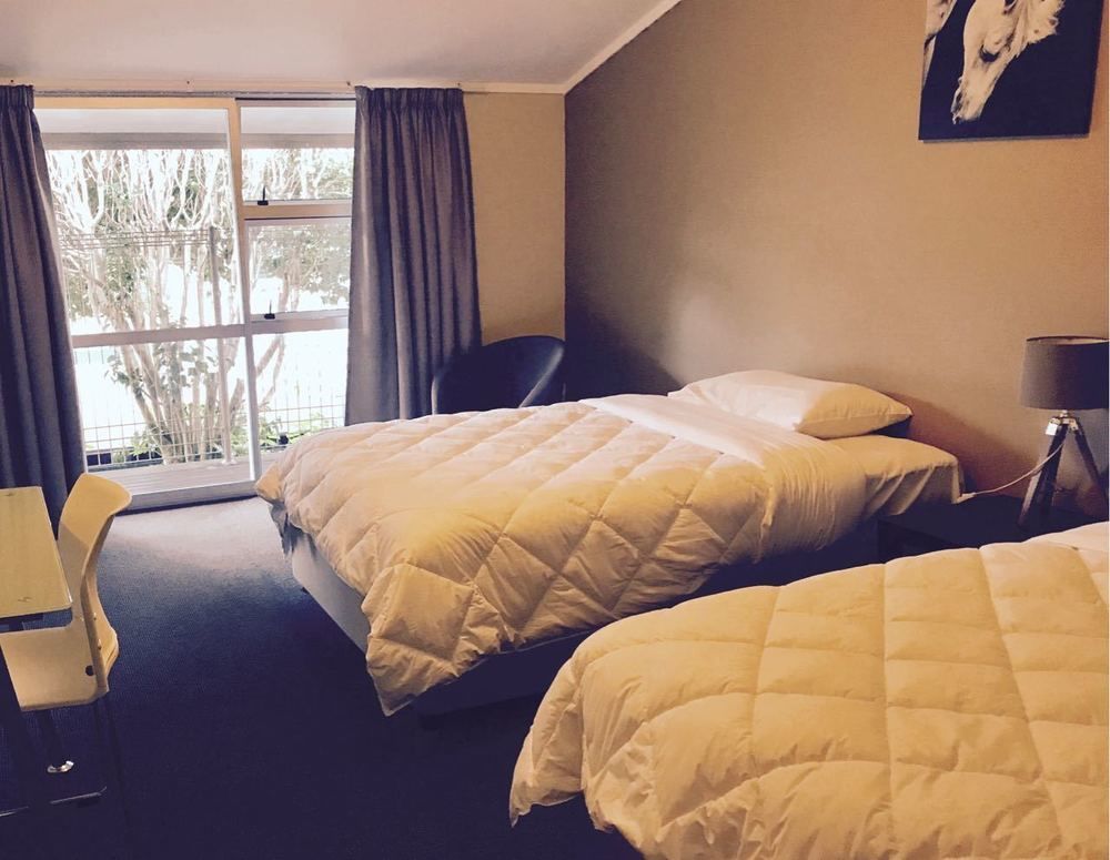 Vr Auckland Airport Hotel Exterior photo